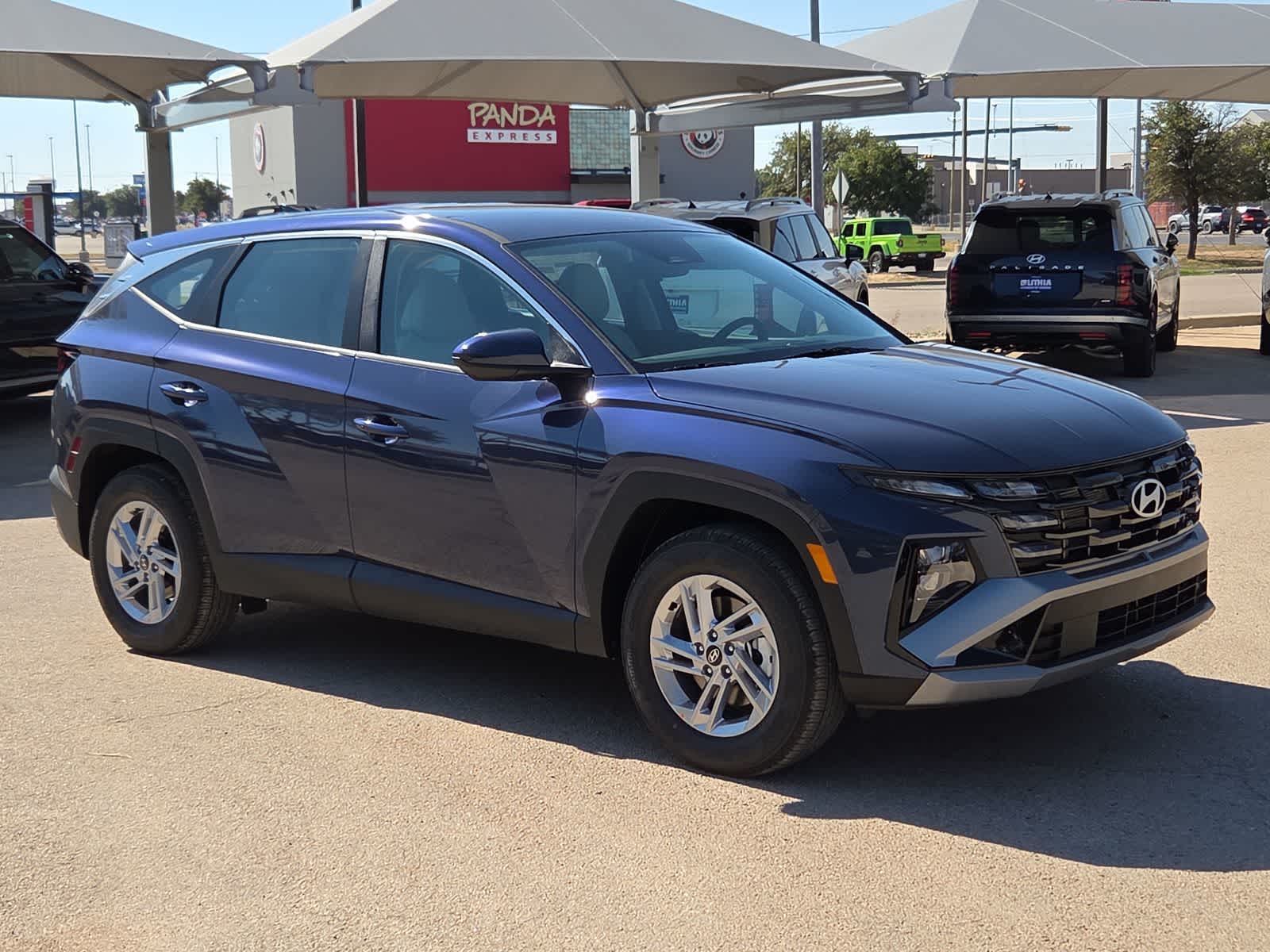 2026 Hyundai TUCSON SE
