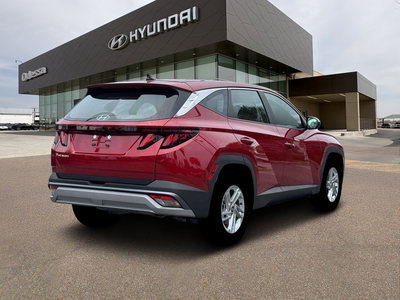 2026 Hyundai TUCSON SE