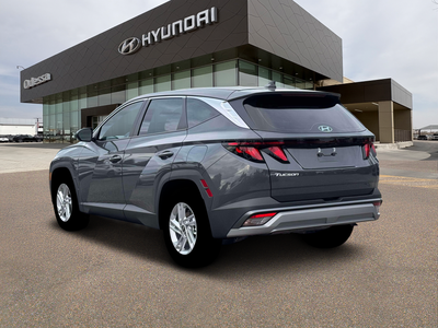 2026 Hyundai TUCSON SE
