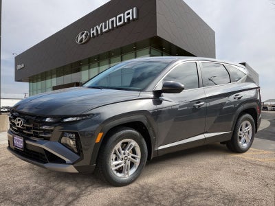 2026 Hyundai TUCSON SE