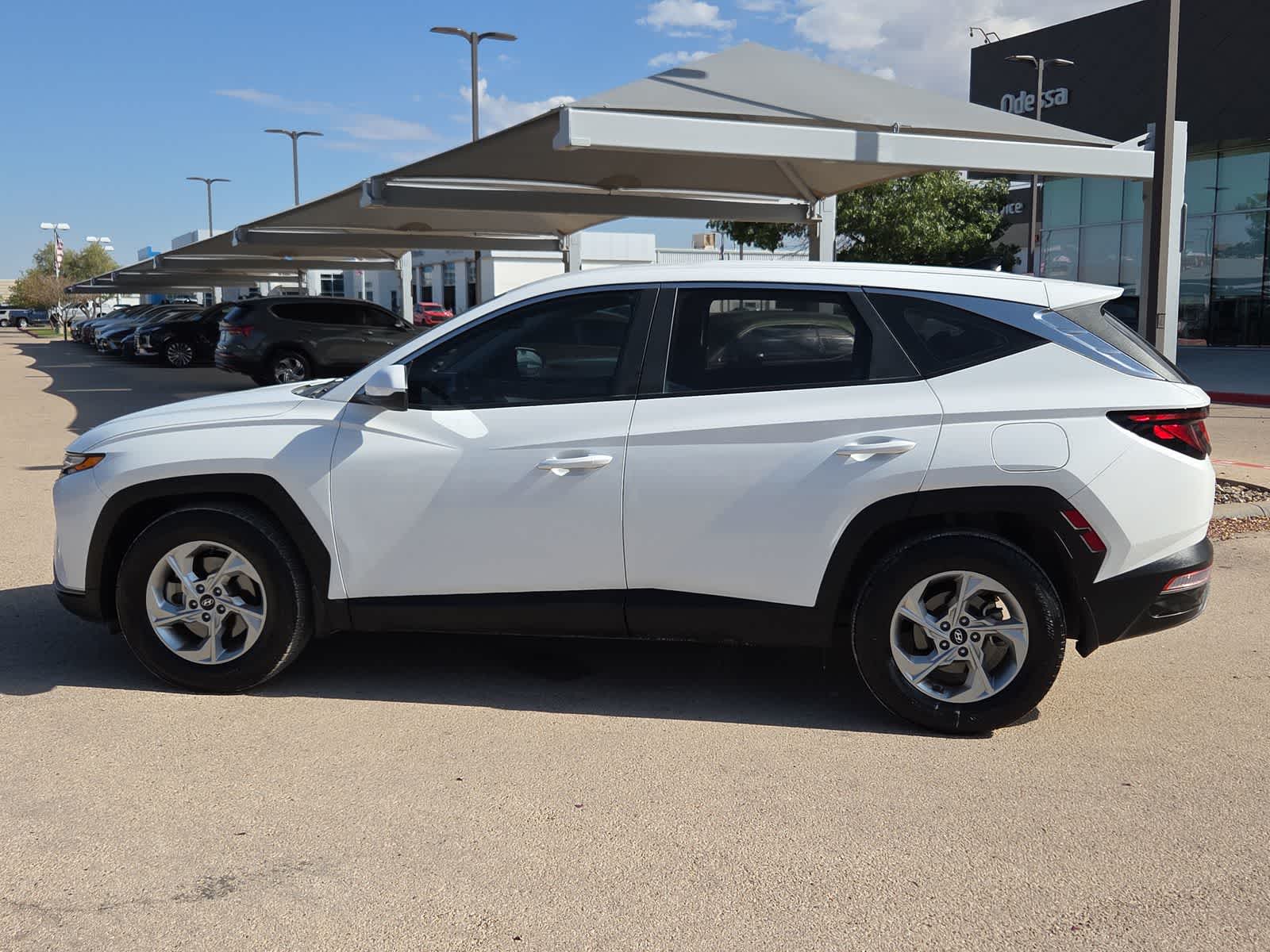 2024 Hyundai TUCSON SE