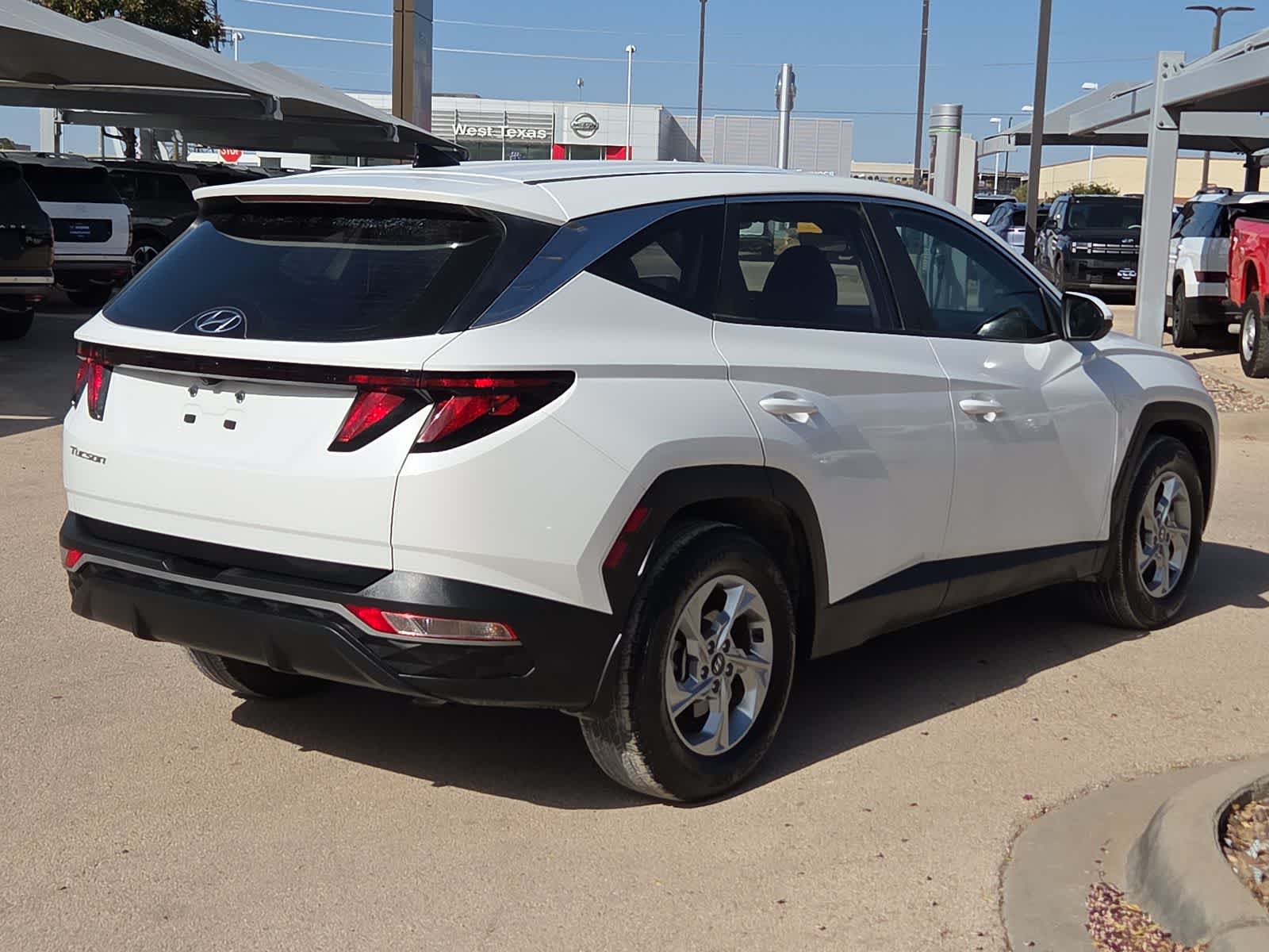2024 Hyundai TUCSON SE