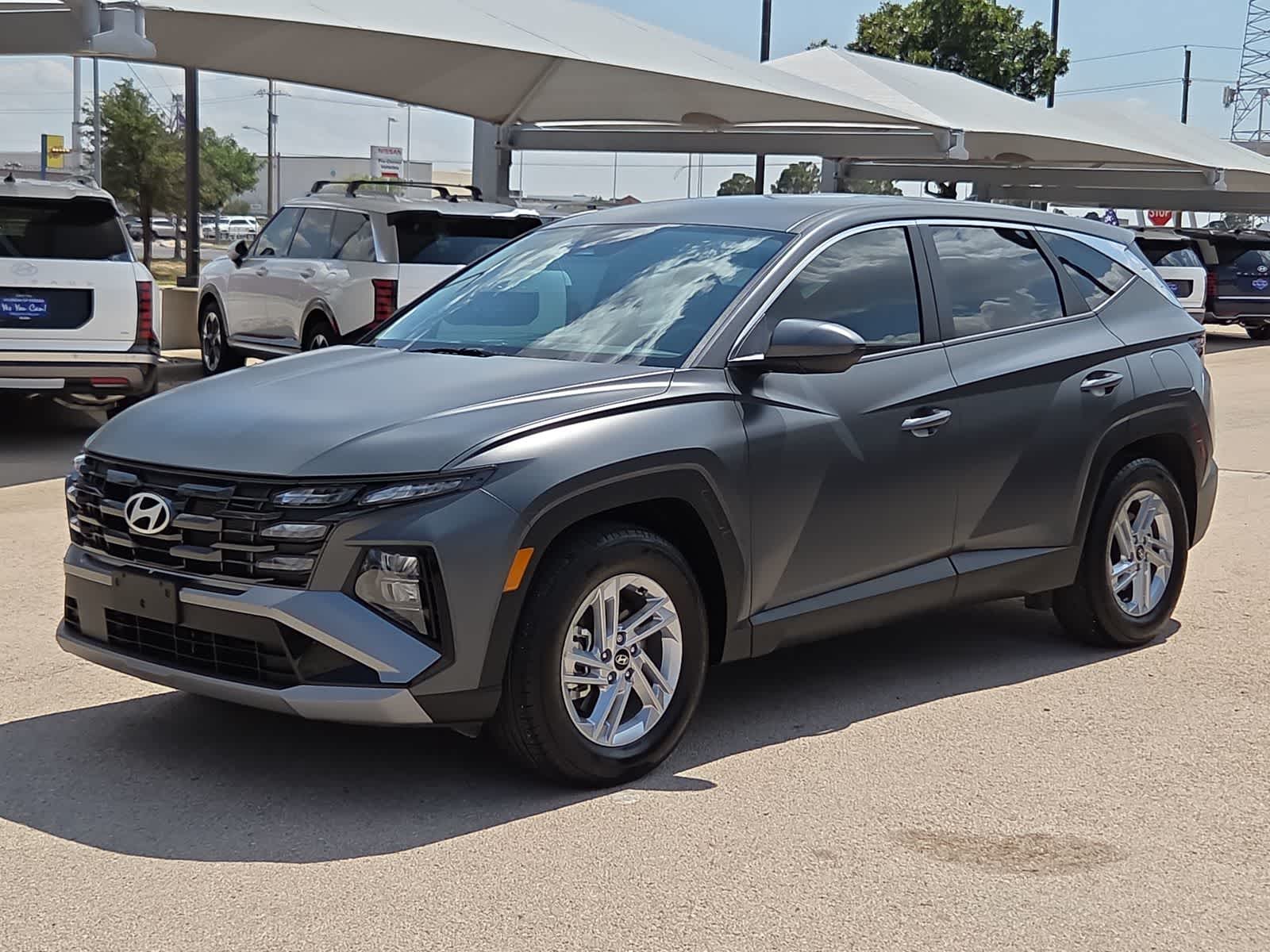 2025 Hyundai TUCSON SE