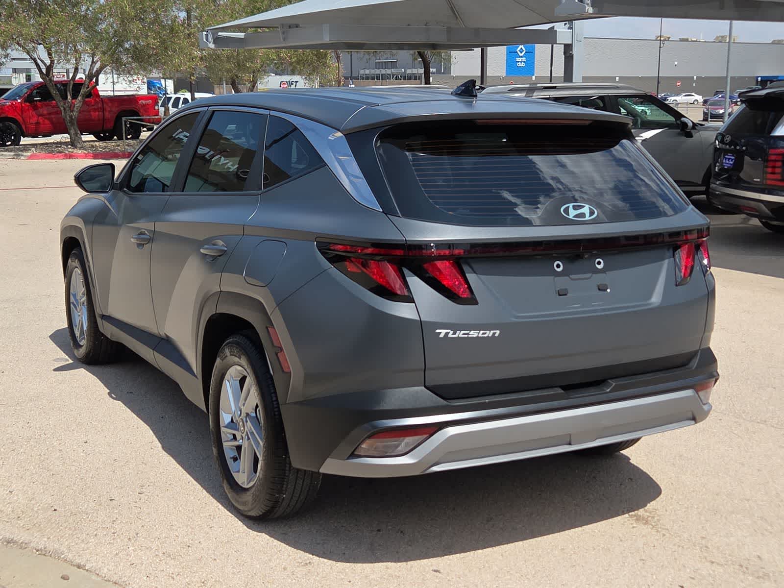 2025 Hyundai TUCSON SE