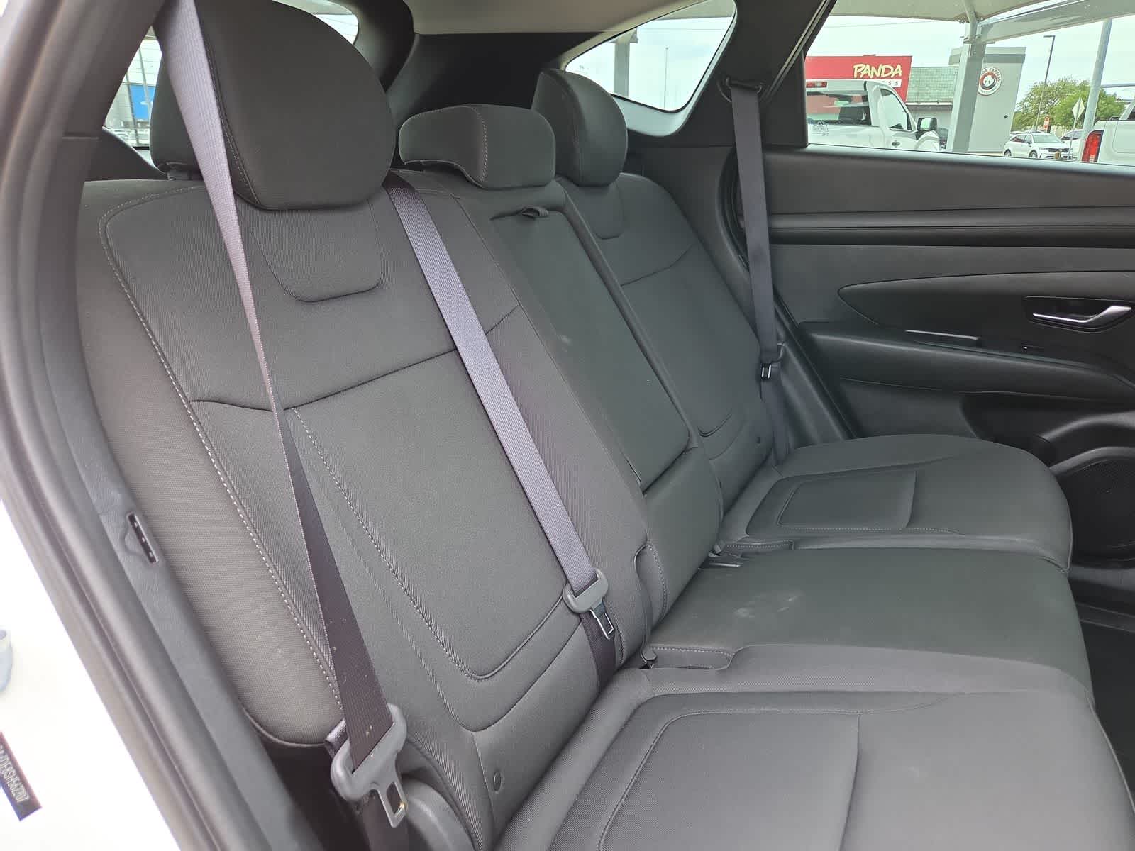 2025 Hyundai TUCSON SE