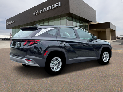2026 Hyundai TUCSON SE