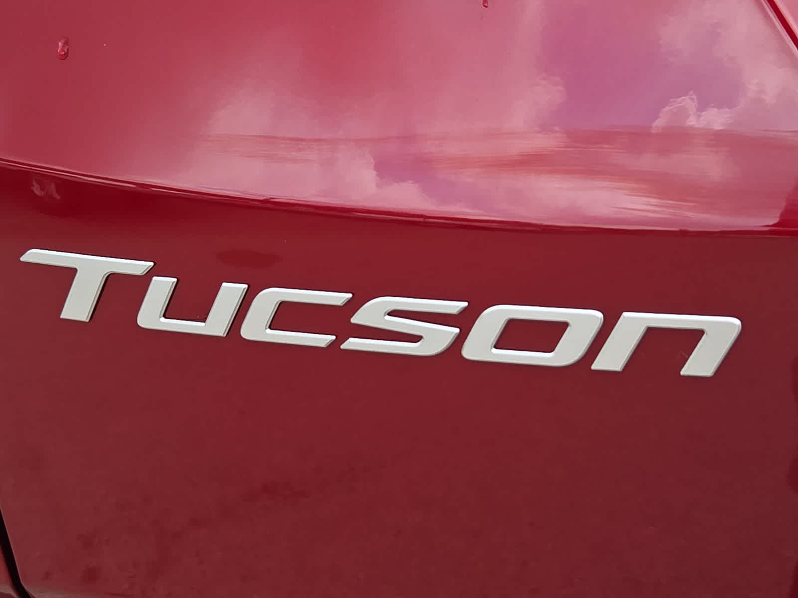 2026 Hyundai TUCSON SE