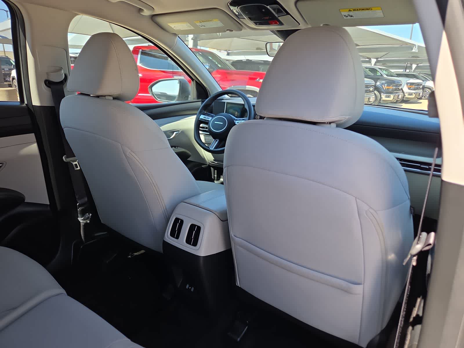 2025 Hyundai TUCSON SEL