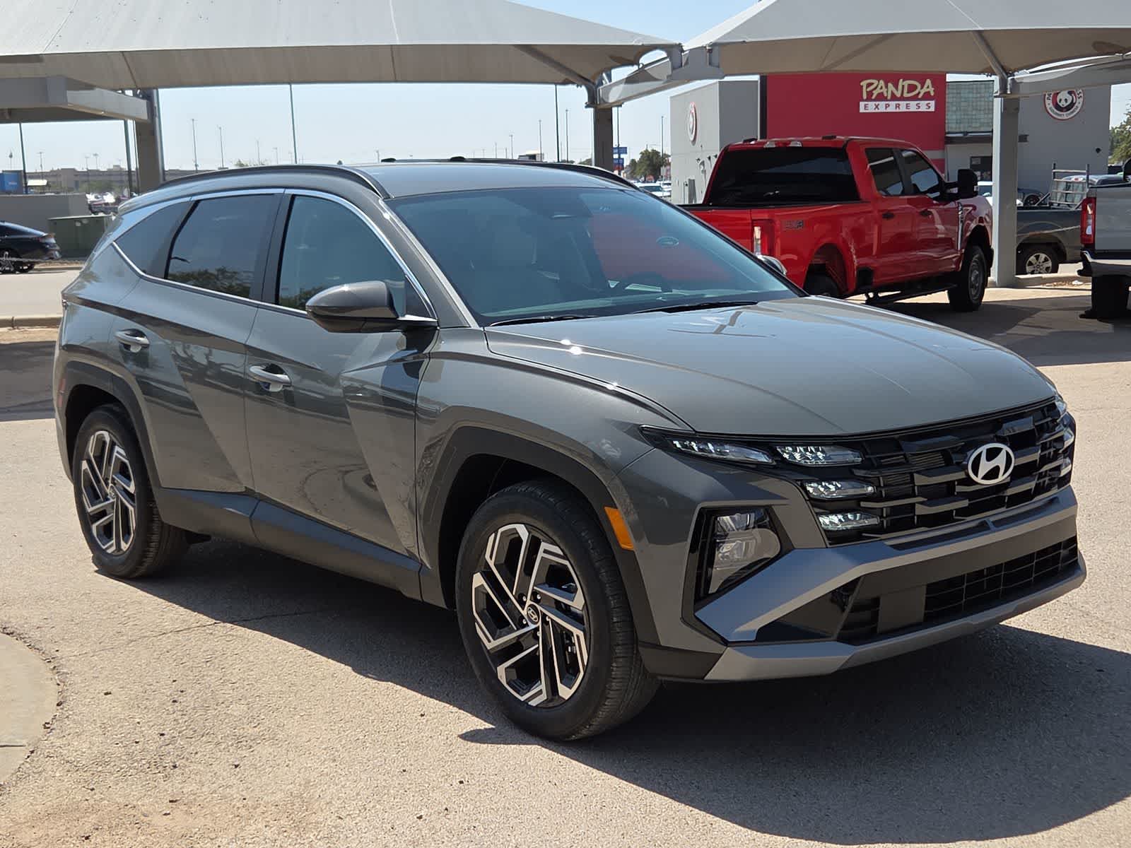 2026 Hyundai TUCSON SEL Plus