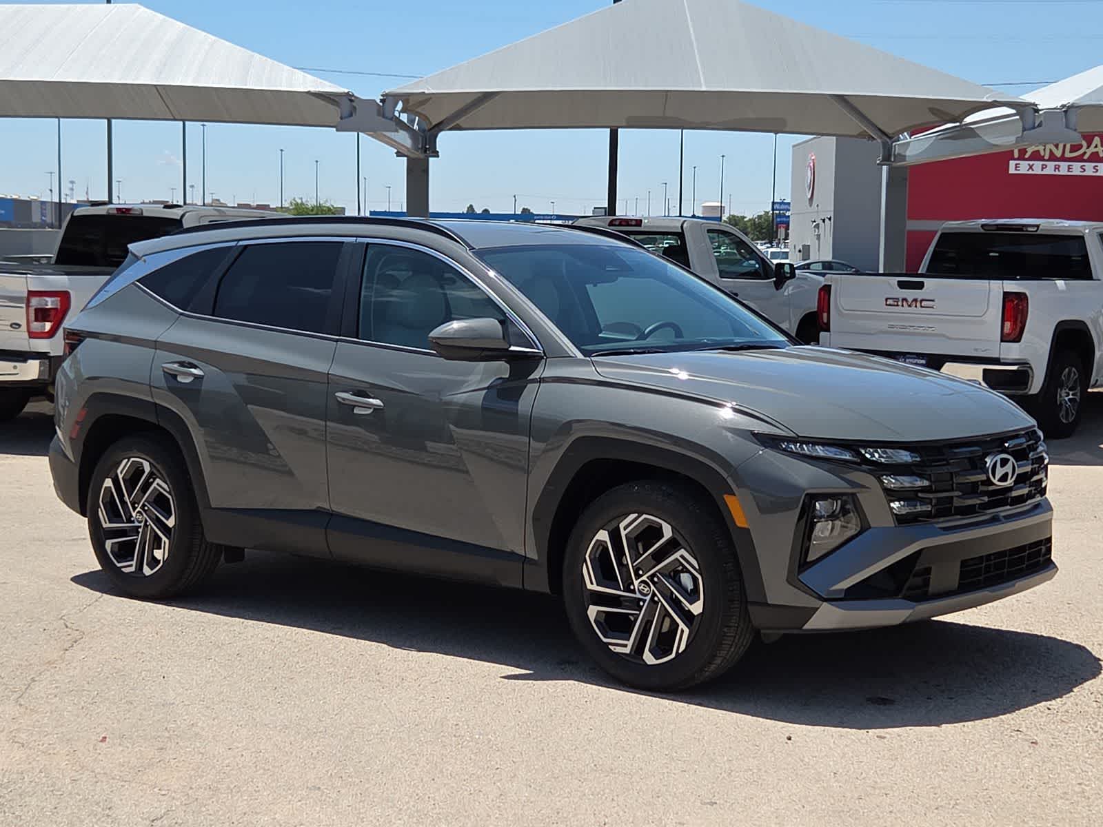 2026 Hyundai TUCSON SEL Plus