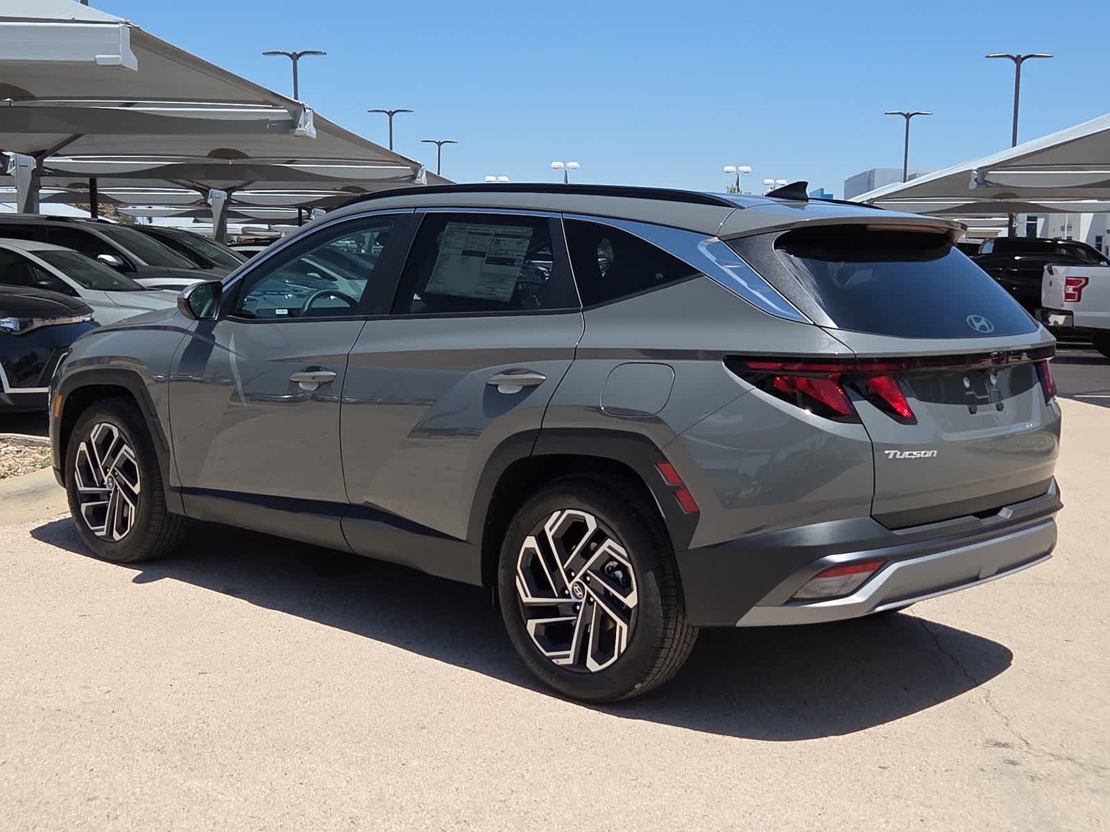 2026 Hyundai TUCSON SEL Plus