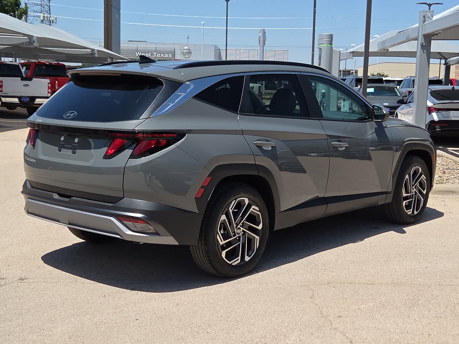 2026 Hyundai TUCSON SEL Plus