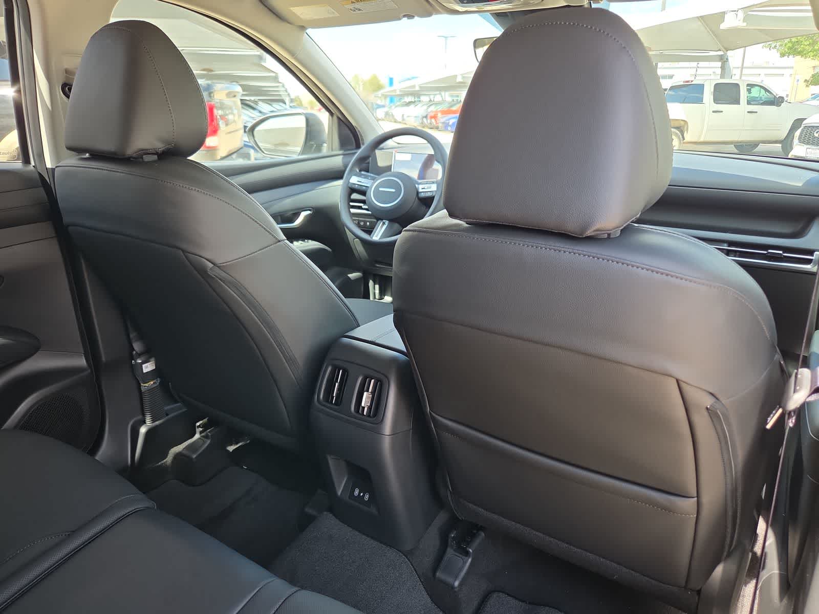 2026 Hyundai TUCSON SEL Plus