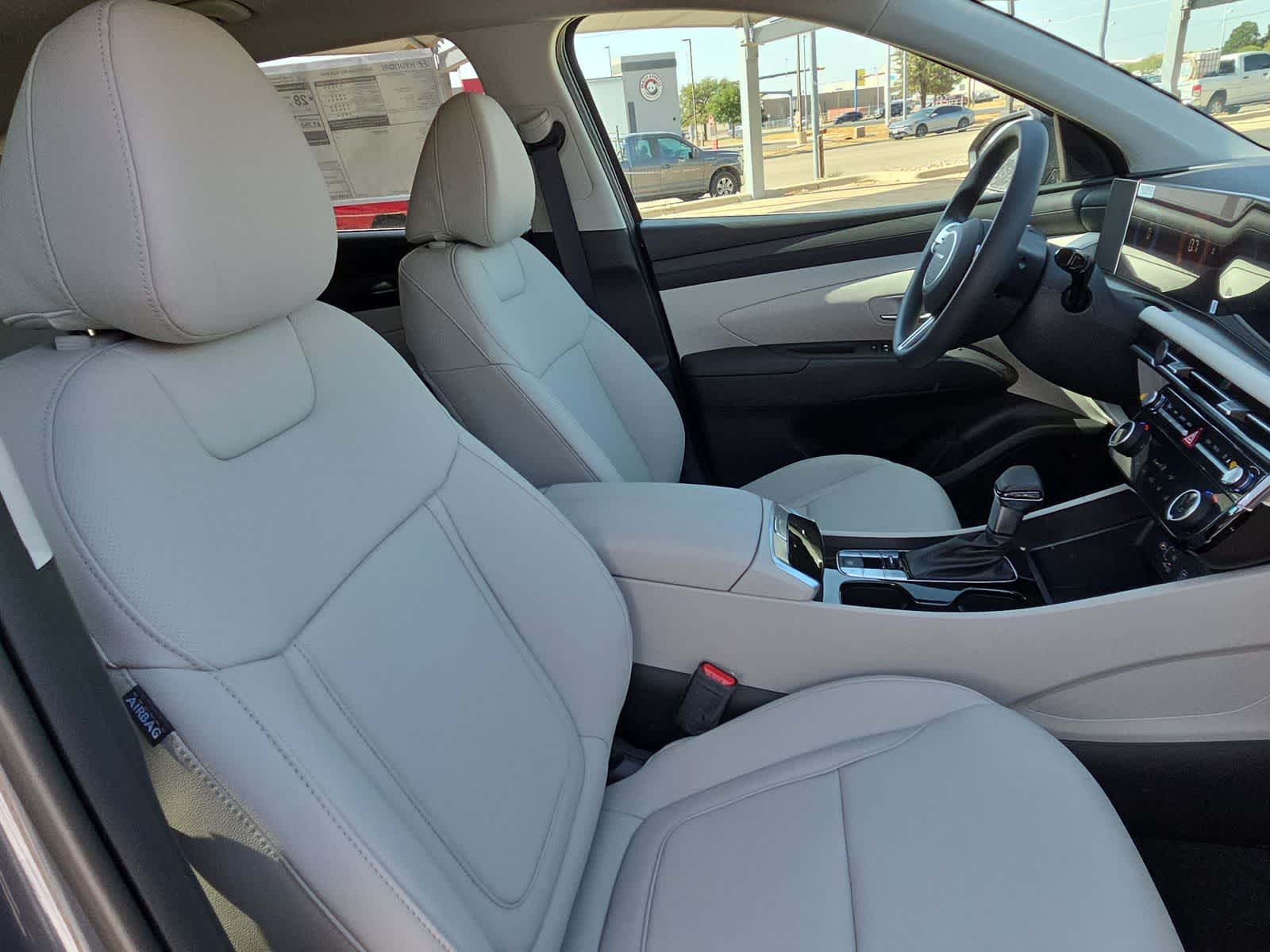 2026 Hyundai TUCSON SEL Plus