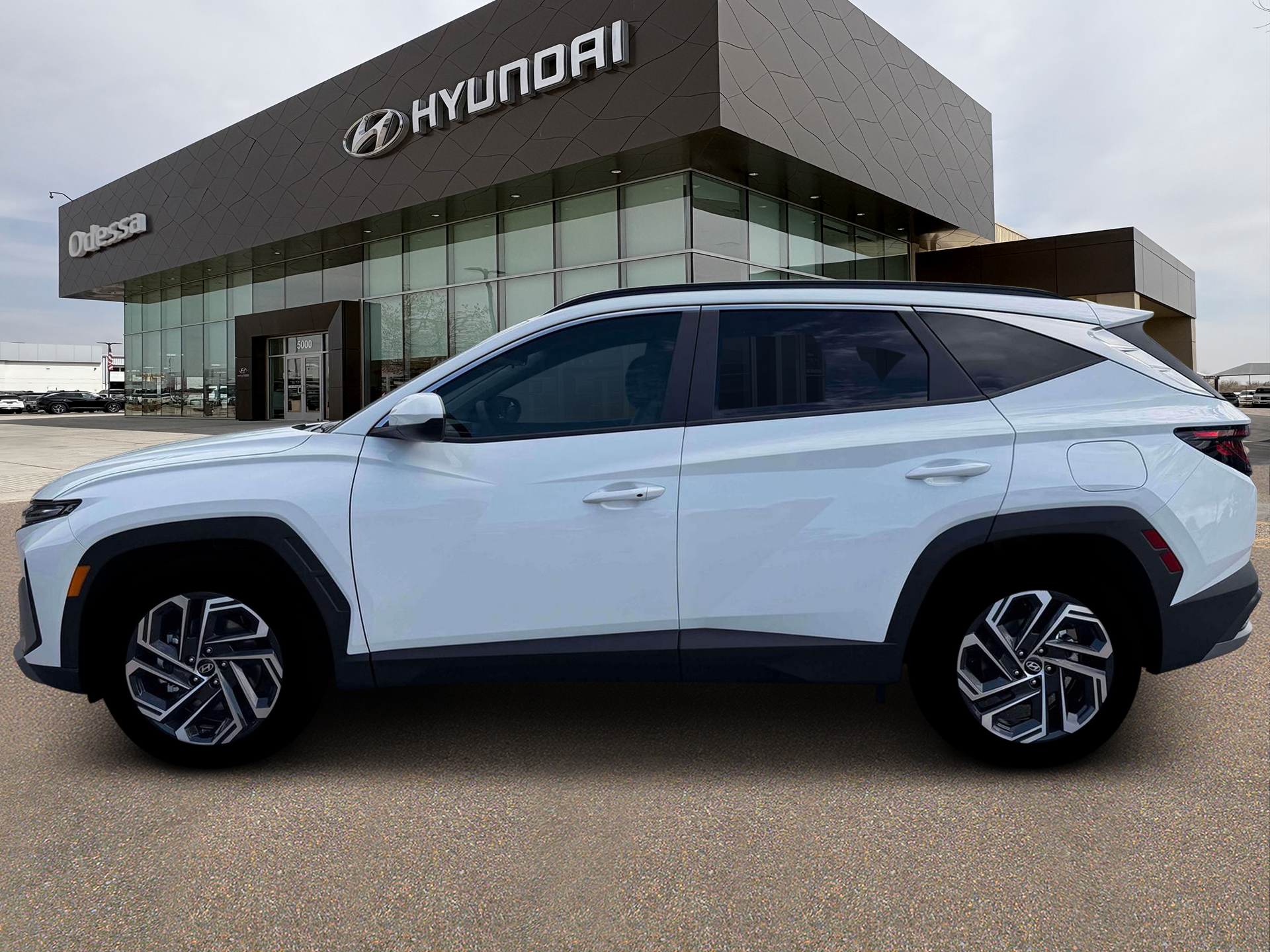 2026 Hyundai TUCSON SEL Plus