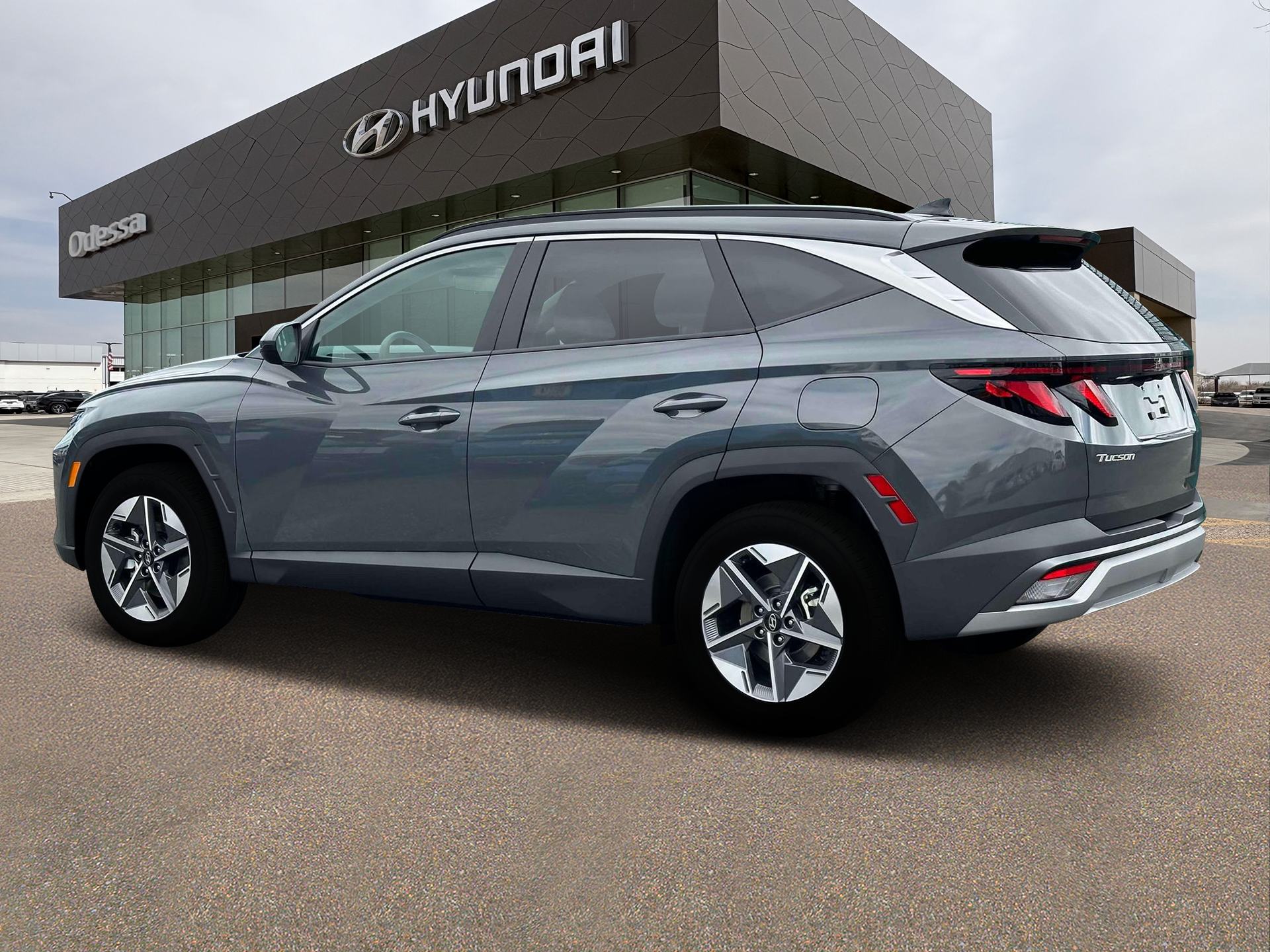 2026 Hyundai TUCSON SEL