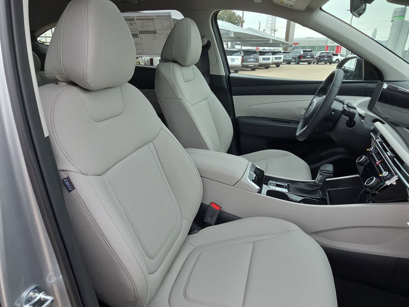2026 Hyundai TUCSON SEL Premium