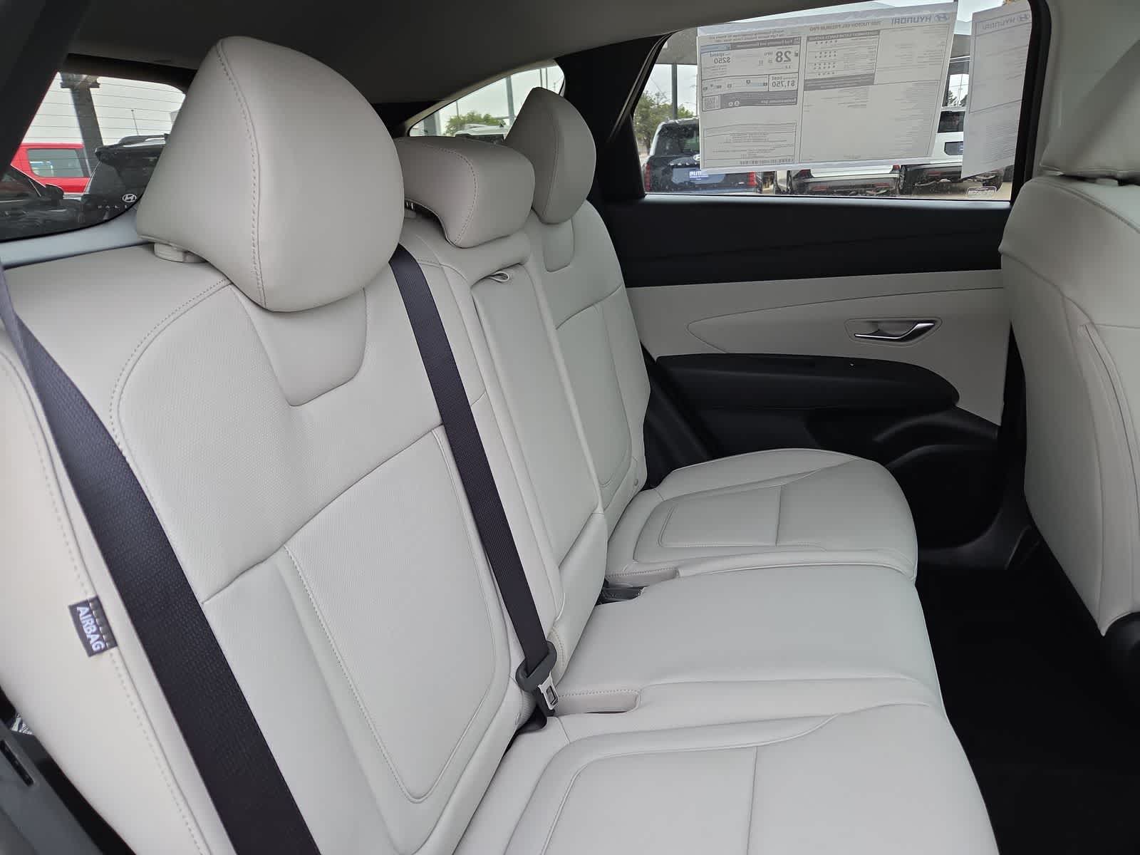 2026 Hyundai TUCSON SEL Premium