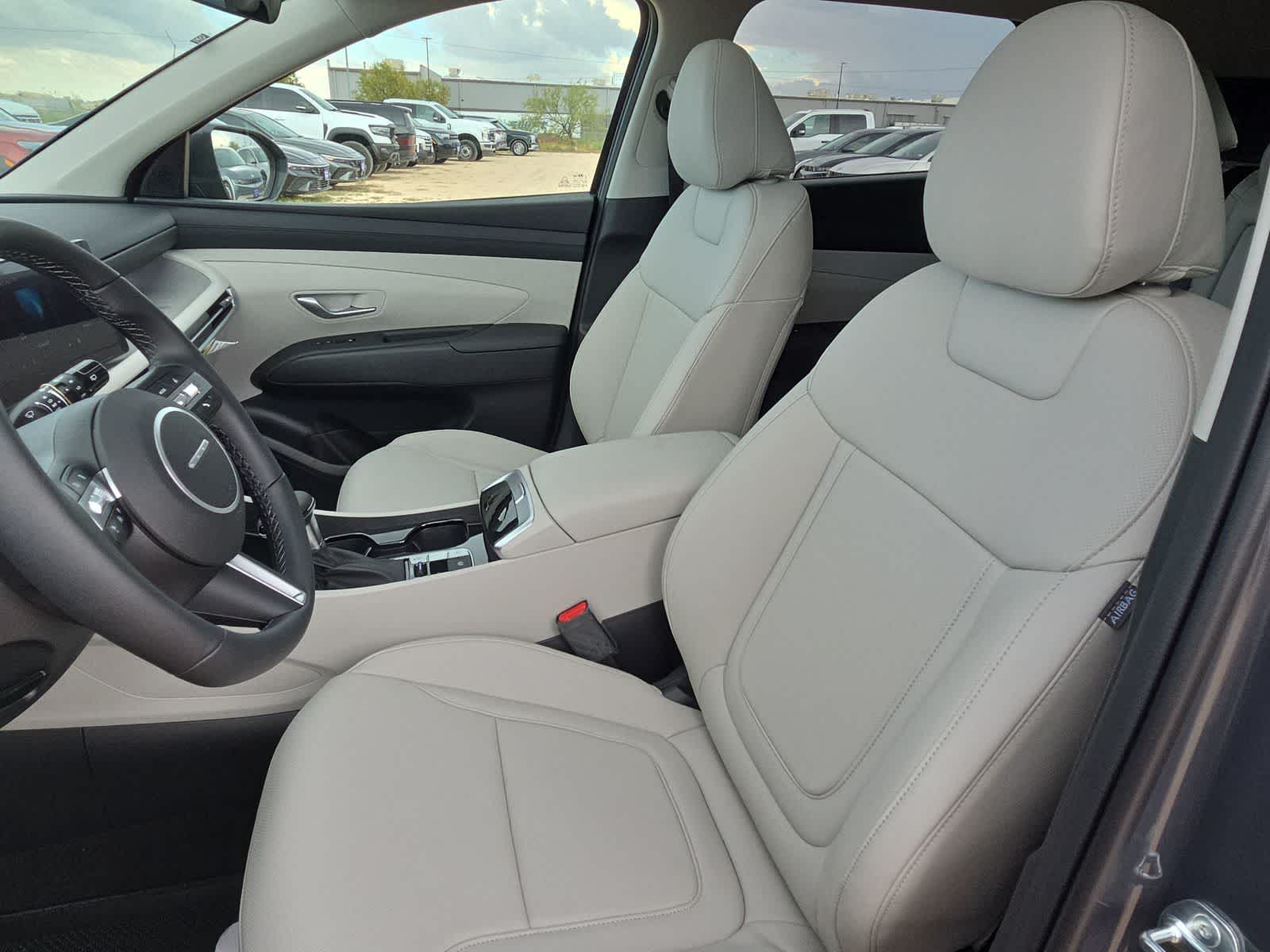 2026 Hyundai TUCSON SEL Premium