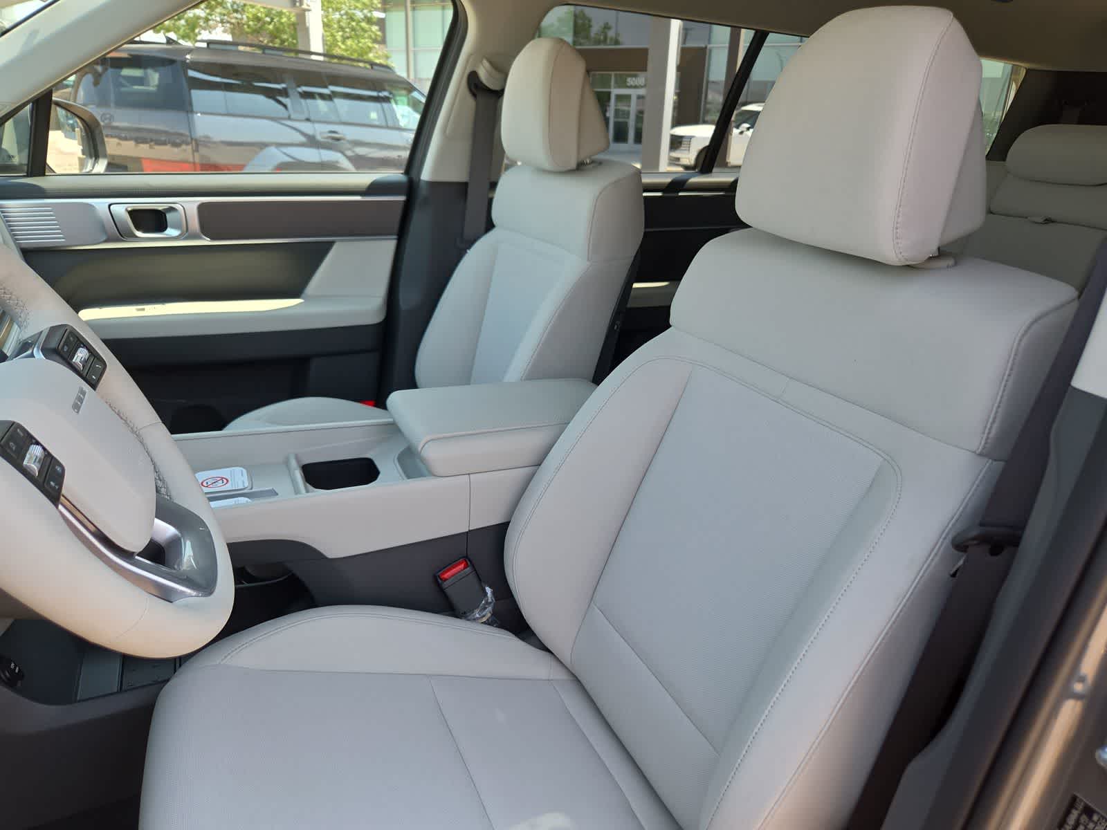 2027 Hyundai SANTA FE SE