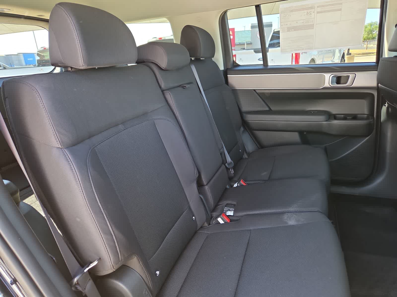 2027 Hyundai SANTA FE SE