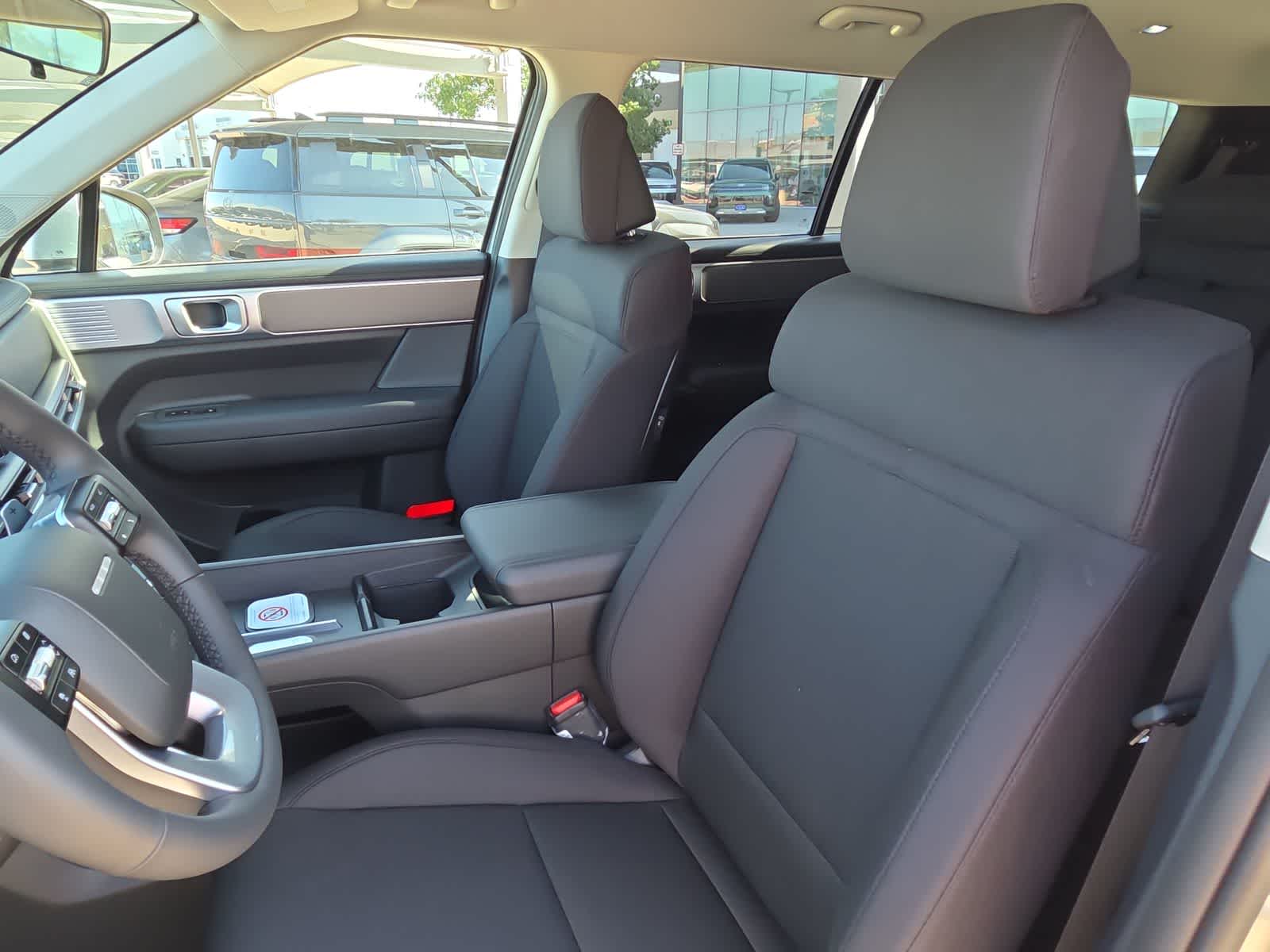 2027 Hyundai SANTA FE SE