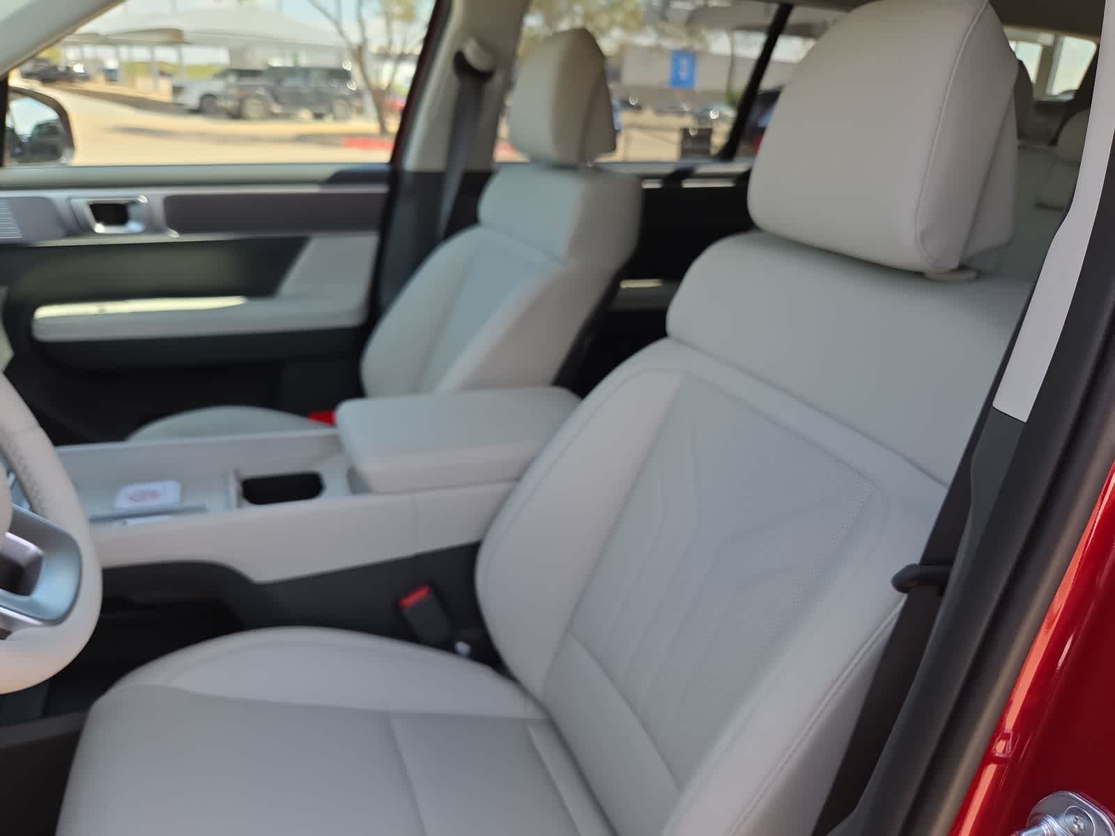 2027 Hyundai SANTA FE HYBRID SEL