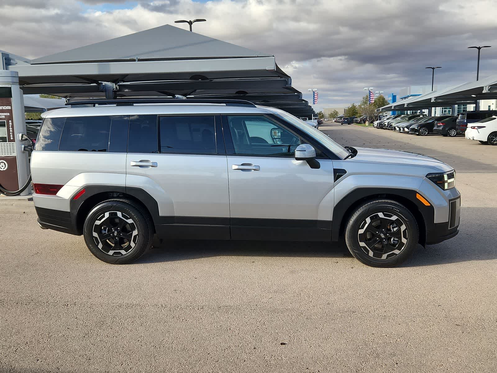 2025 Hyundai SANTA FE SEL