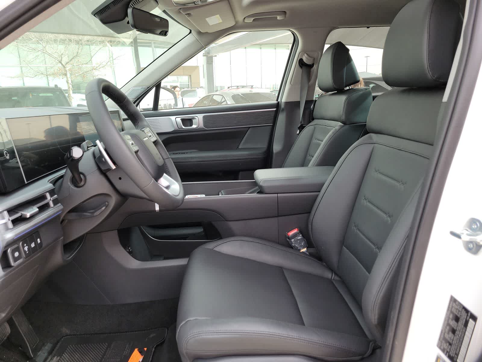 2025 Hyundai SANTA FE HYBRID Limited