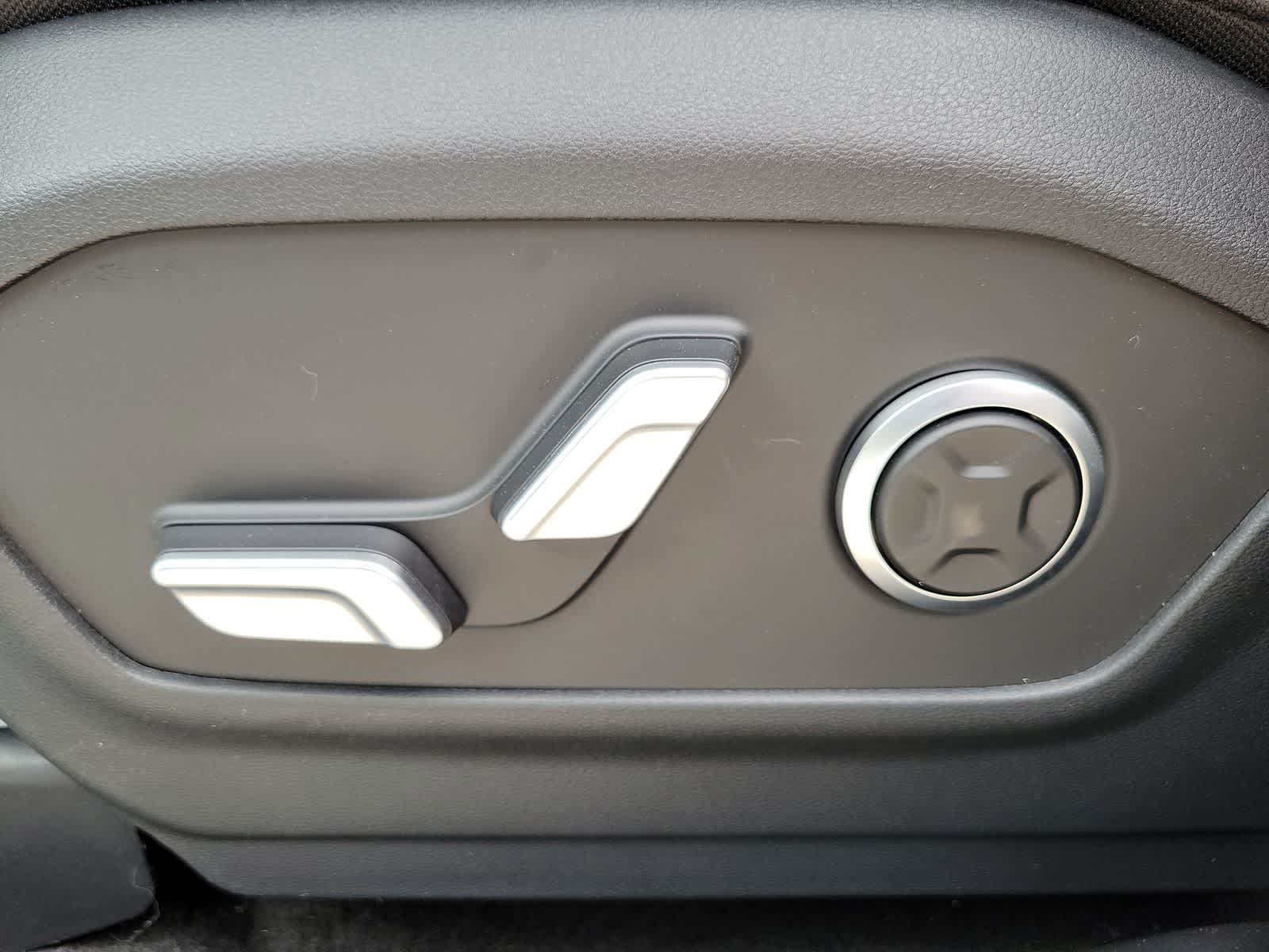 2025 Hyundai SANTA FE HYBRID Limited