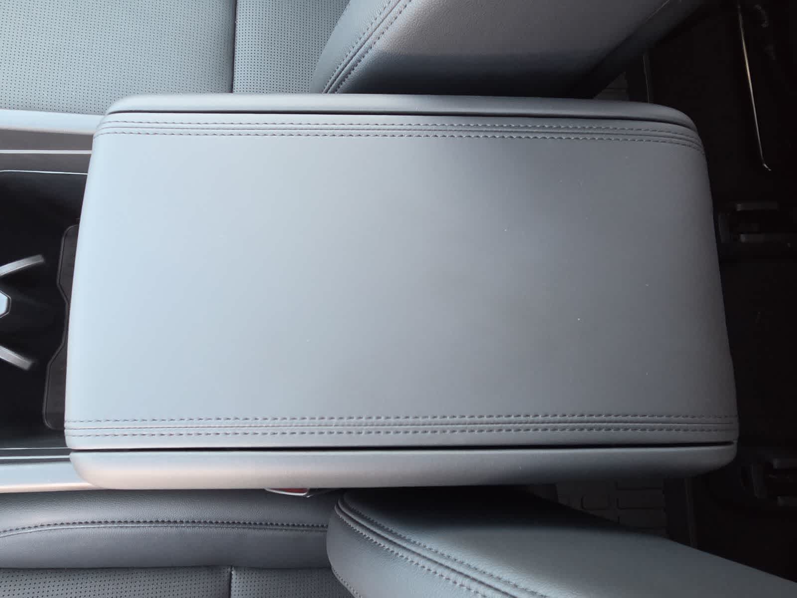 2027 Hyundai SANTA FE Limited 7P
