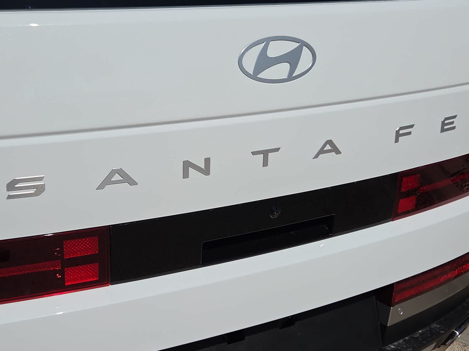 2027 Hyundai SANTA FE Limited 6P