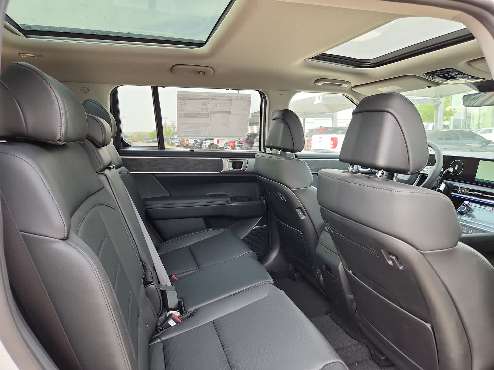 2025 Hyundai SANTA FE Limited