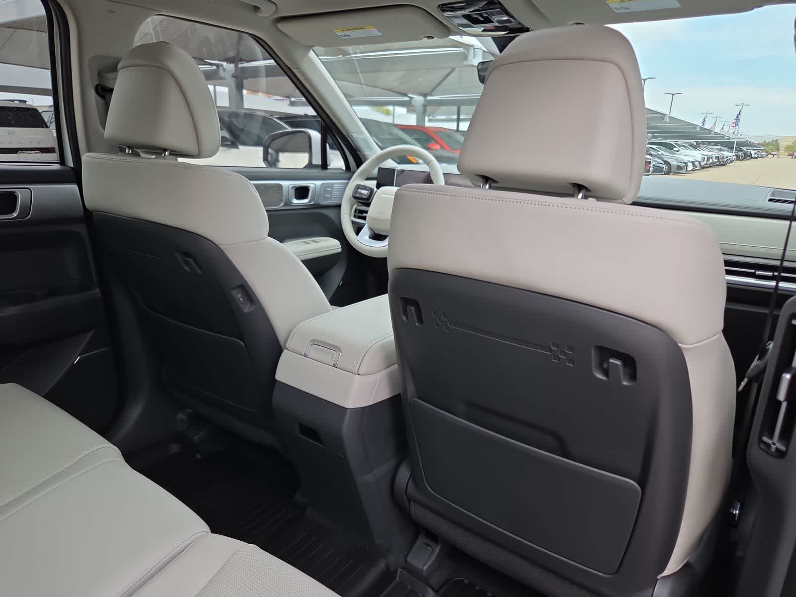 2027 Hyundai SANTA FE Limited 7P
