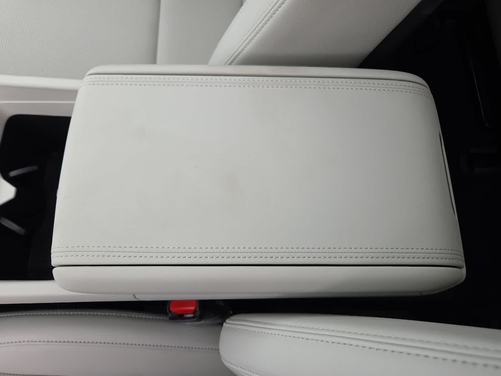 2027 Hyundai SANTA FE Limited 7P