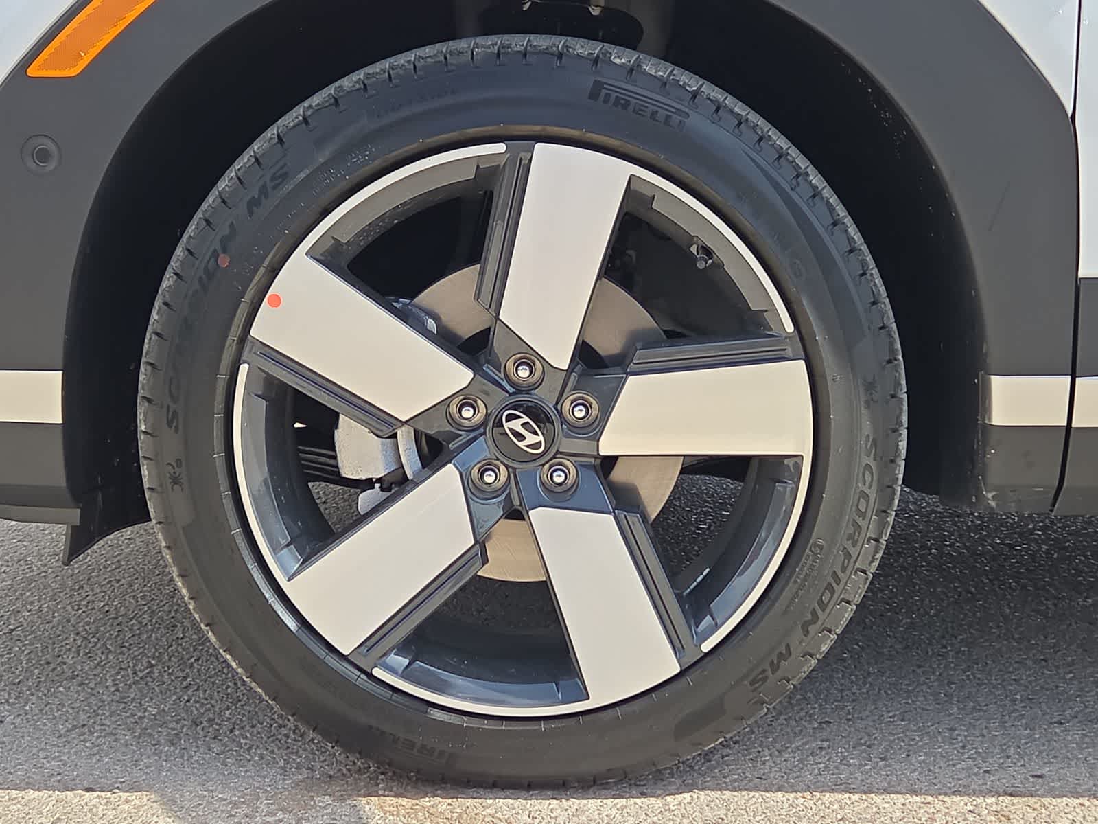 2026 Hyundai SANTA FE Limited 6P