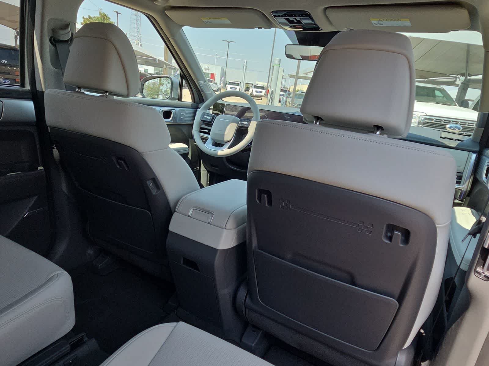 2027 Hyundai SANTA FE Limited 6P