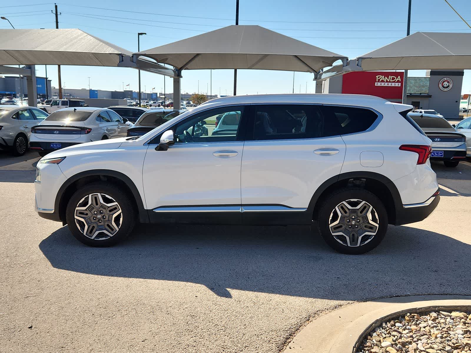 2023 Hyundai SANTA FE HYBRID SEL Premium