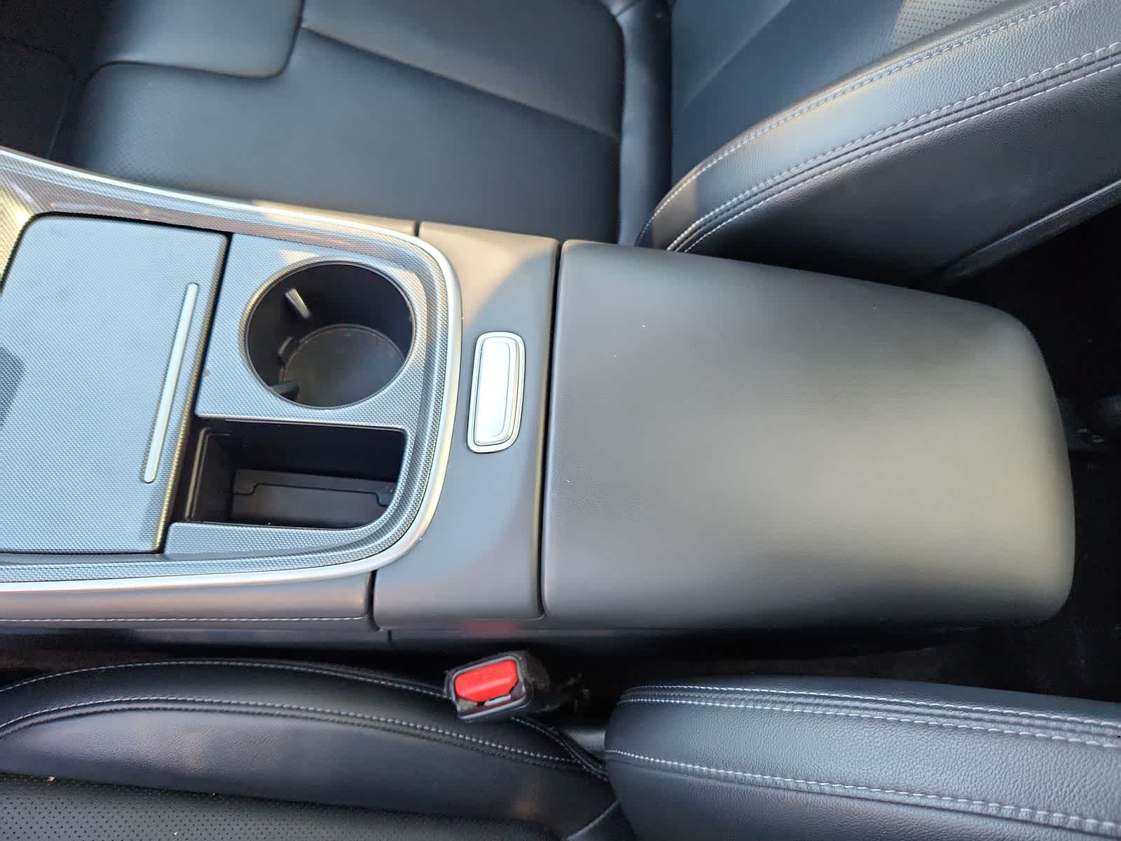 2023 Hyundai SANTA FE HYBRID SEL Premium