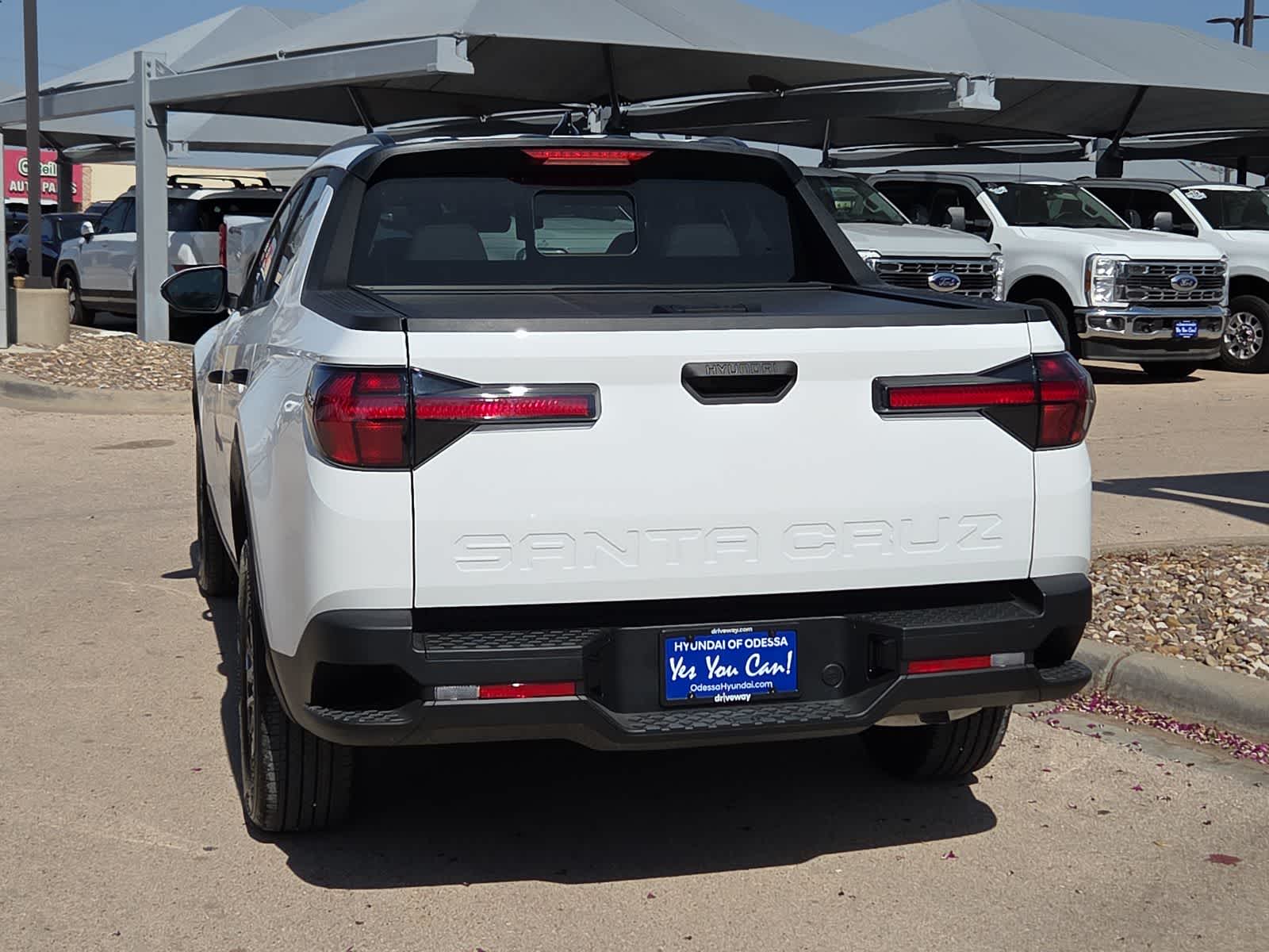 2026 Hyundai SANTA CRUZ SEL Activity