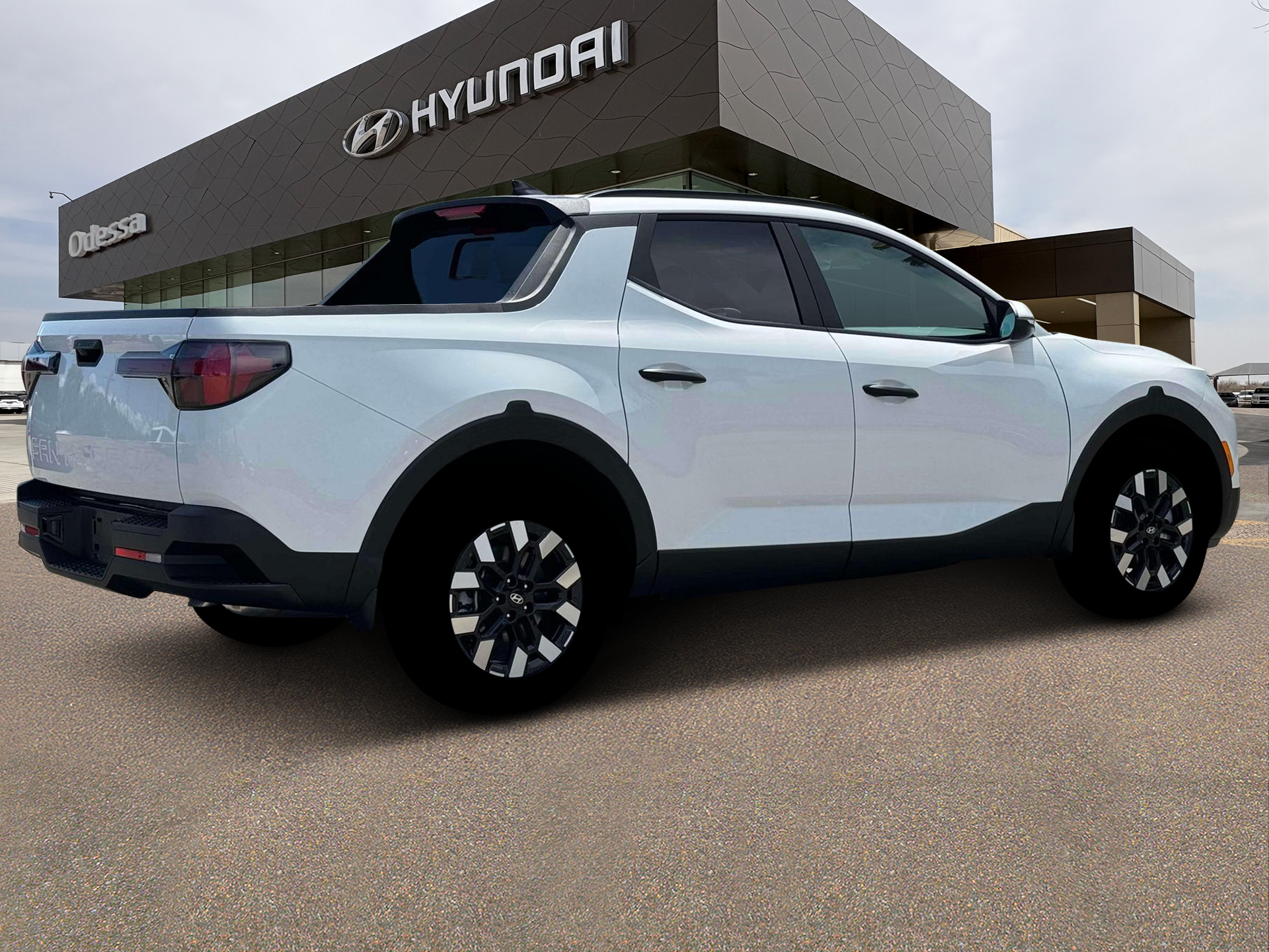 2026 Hyundai SANTA CRUZ SEL Activity