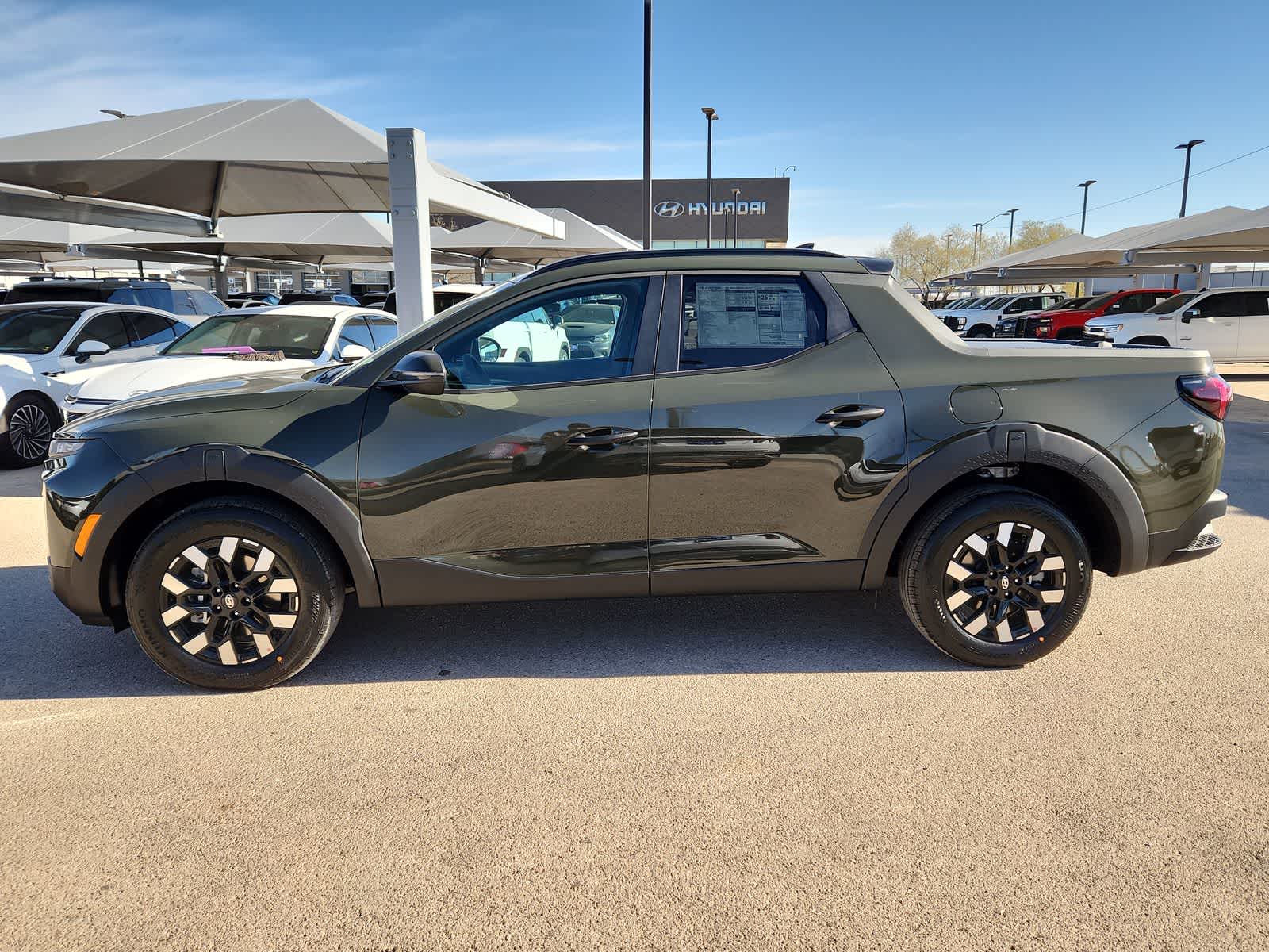 2026 Hyundai SANTA CRUZ SEL Activity