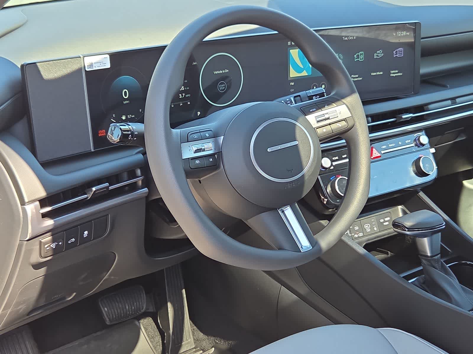 2027 Hyundai SANTA CRUZ SEL Activity