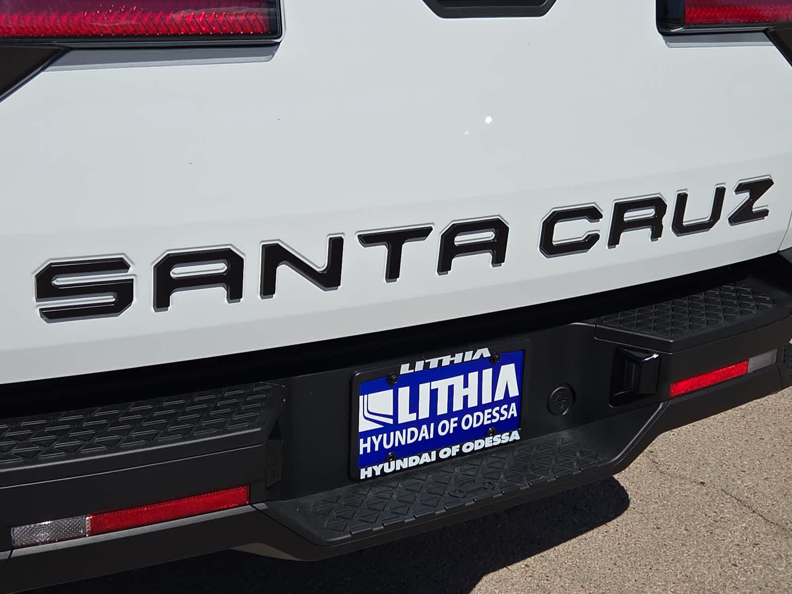 2027 Hyundai SANTA CRUZ SEL Activity