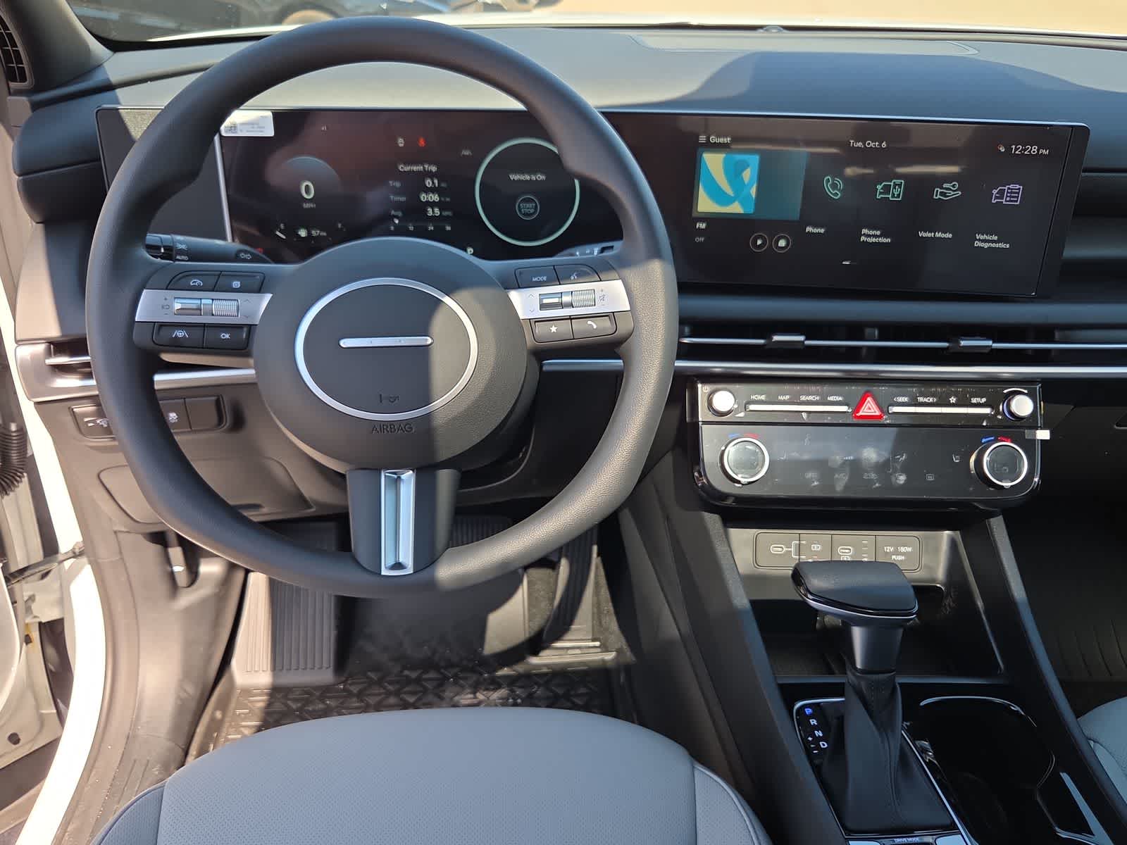2027 Hyundai SANTA CRUZ SEL Activity