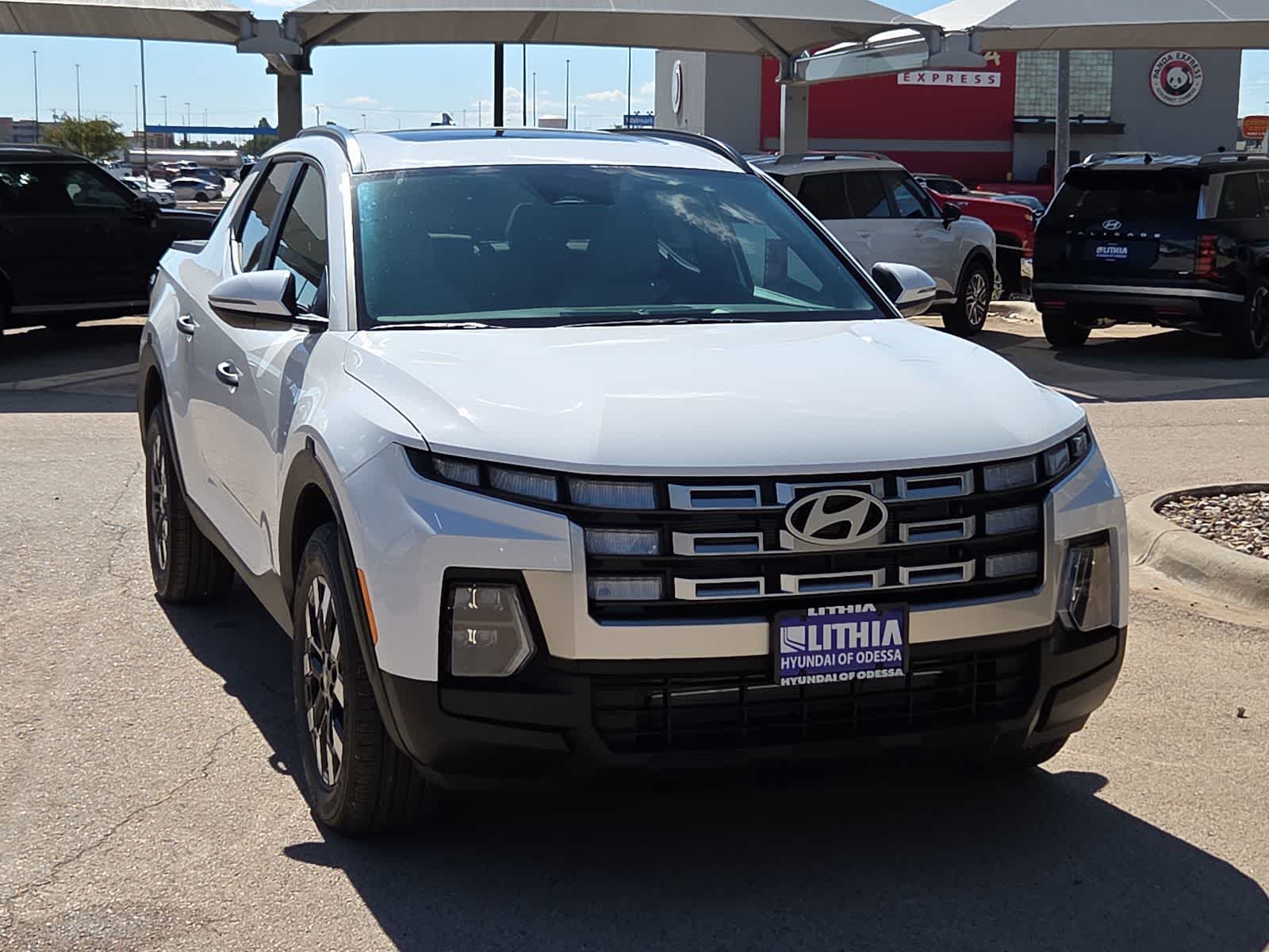 2027 Hyundai SANTA CRUZ SEL Activity