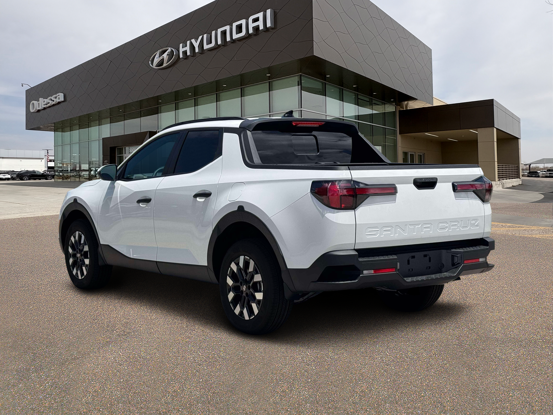 2027 Hyundai SANTA CRUZ SEL Activity