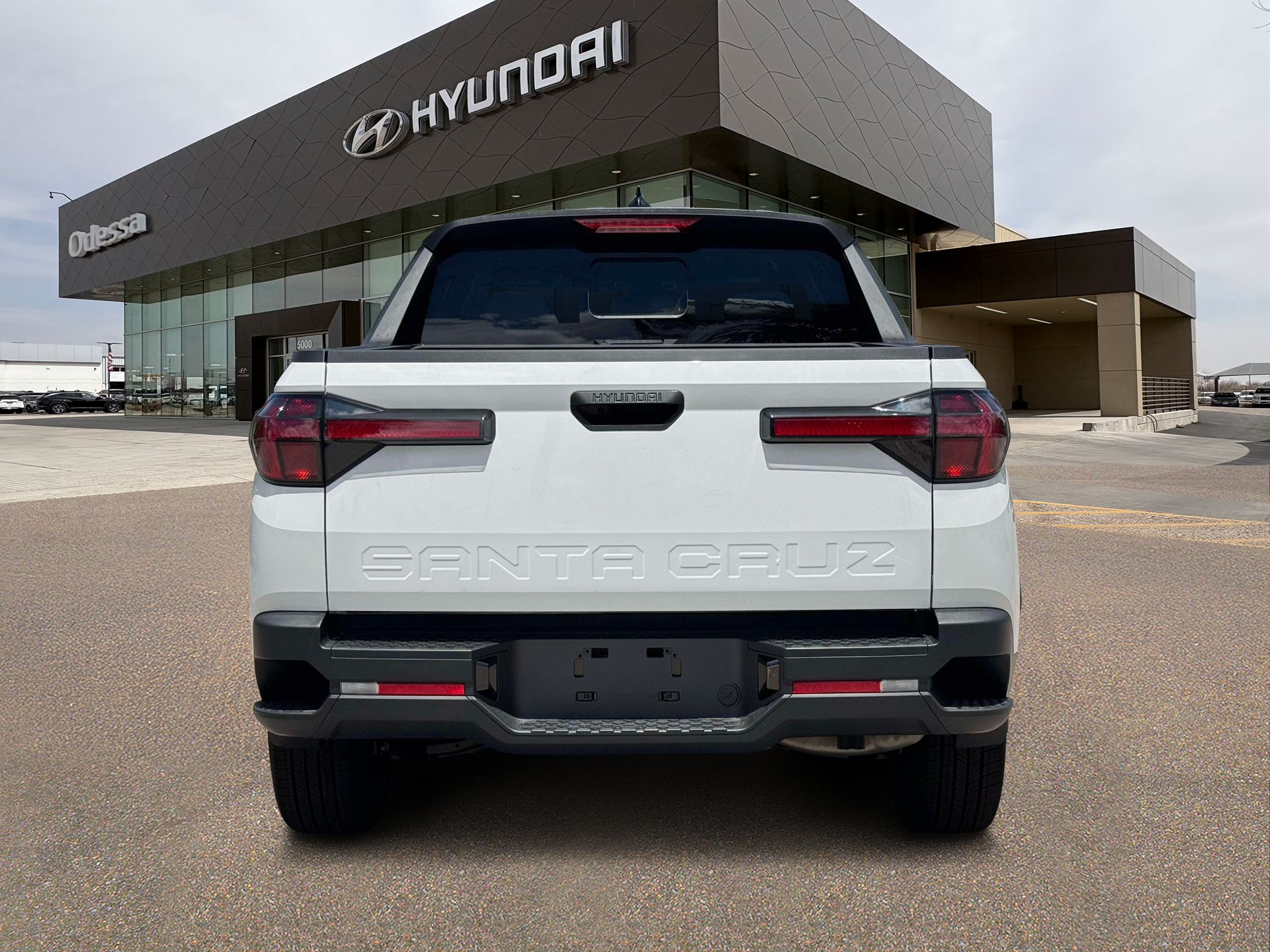 2027 Hyundai SANTA CRUZ SEL Activity