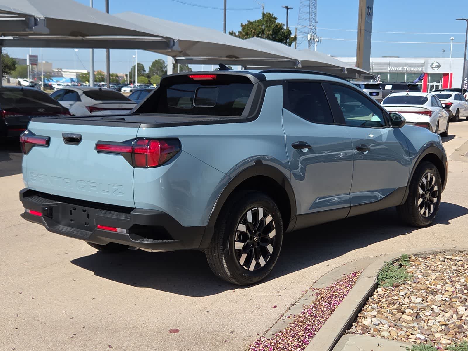 2026 Hyundai SANTA CRUZ SEL Activity