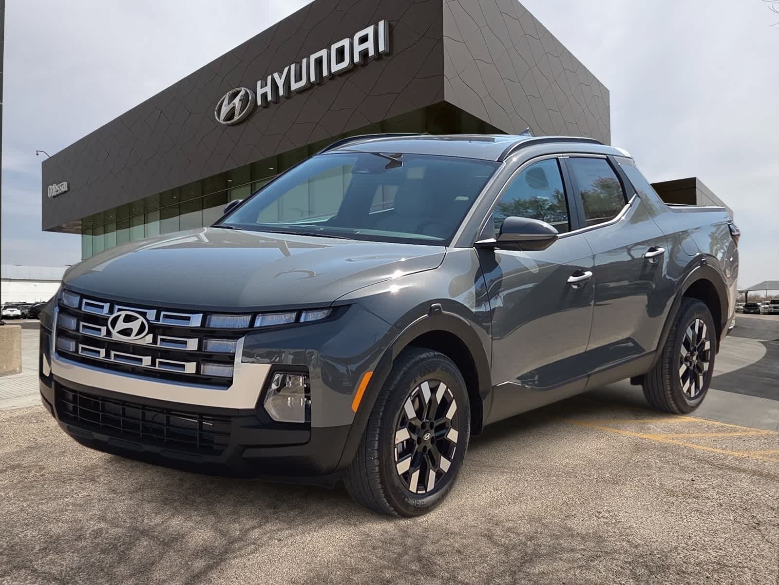 2027 Hyundai SANTA CRUZ SEL Activity